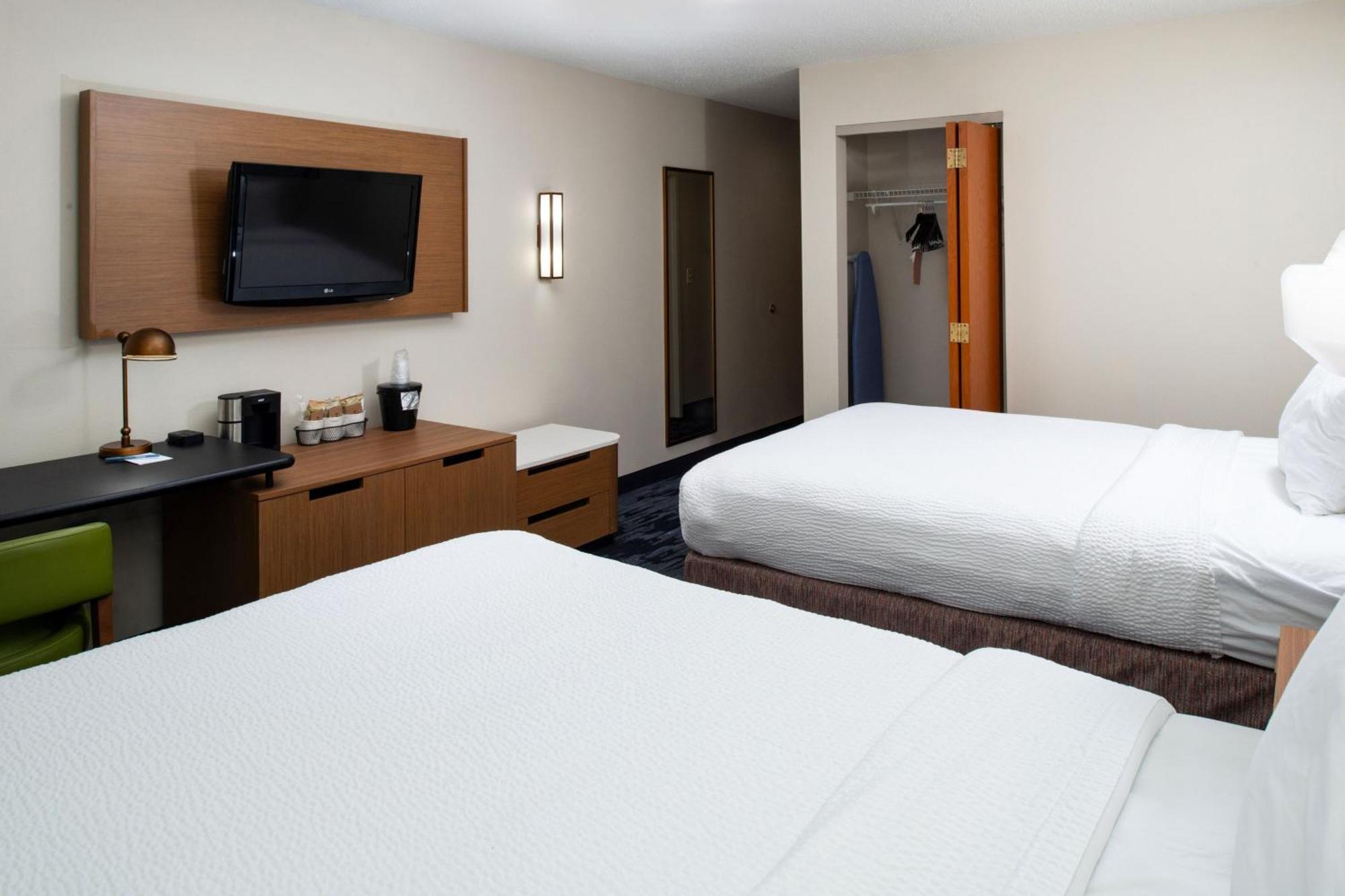 Fairfield Inn & Suites Greensboro Wendover Exteriér fotografie