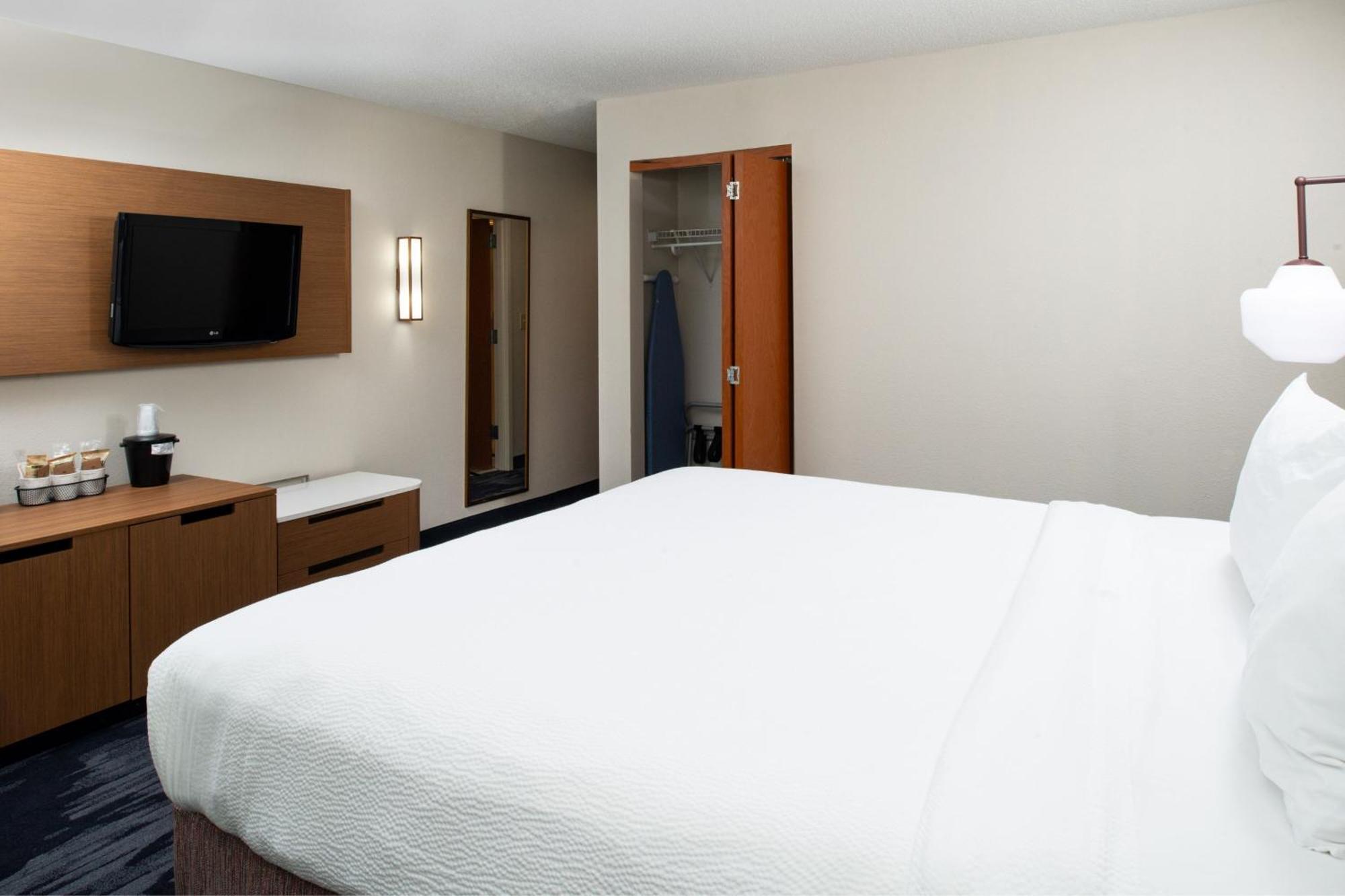 Fairfield Inn & Suites Greensboro Wendover Exteriér fotografie