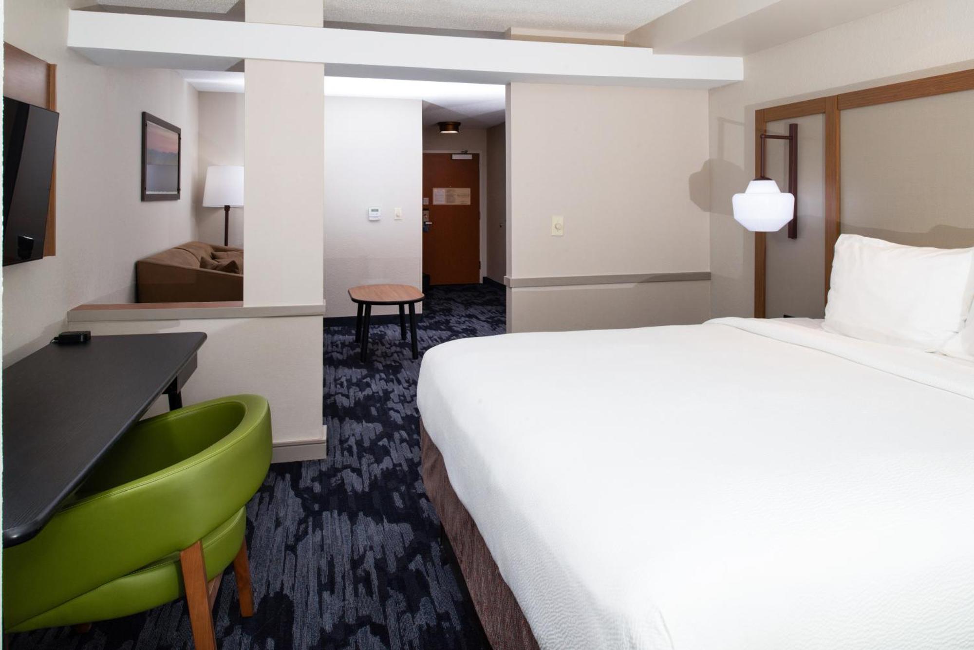 Fairfield Inn & Suites Greensboro Wendover Exteriér fotografie